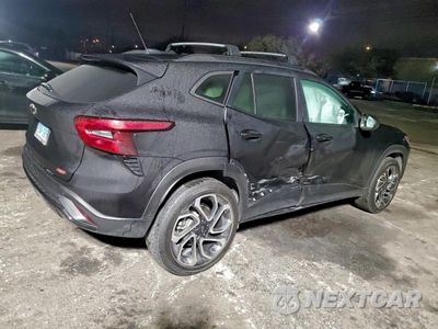 Trzecie zdjęcie samochodu z tyłu: 2025 CHEVROLET TRAX 2RS VIN:KL77LJEP0SC083848 - miniatura