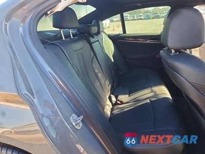 Zdjęcie 10 z 11 samochodu: 2021 BMW 530 I VIN:WBA53BH07MWX34213 - miniatura