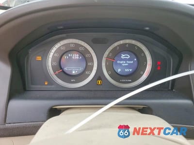 Zdjęcie 9 z 11 samochodu: 2010 VOLVO XC60 T6 VIN:YV4992DZ9A2020140 - miniatura