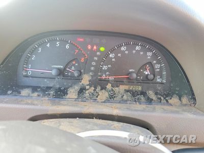 Zdjęcie 9 z 13 samochodu: 2004 TOYOTA CAMRY LE VIN:JTDBE32K040272029 - miniatura