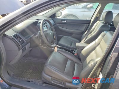 Zdjęcie 7 z 12 samochodu: 2007 HONDA ACCORD EX VIN:1HGCM66807A017596 - miniatura