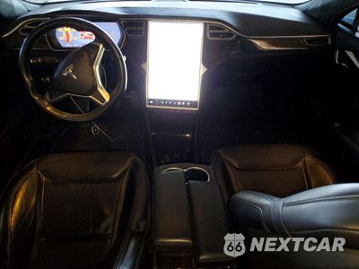 Zdjęcie 8 z 12 samochodu: 2015 TESLA MODEL S 70D VIN:5YJSA1S23FF095965 - miniatura