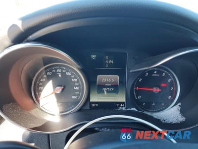 Zdjęcie 9 z 12 samochodu: 2018 MERCEDES-BENZ C 300 4MATIC VIN:WDDWF4KB1JR370875 - miniatura