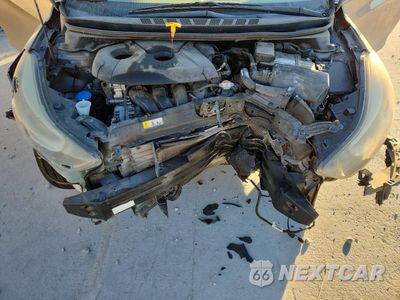 Zdjęcie 11 z 13 samochodu: 2016 HYUNDAI ELANTRA SE VIN:5NPDH4AE2GH766871 - miniatura