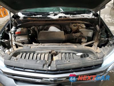 Zdjęcie 11 z 12 samochodu: 2019 CHEVROLET SILVERADO K1500 RST VIN:3GCUYEED4KG257535 - miniatura