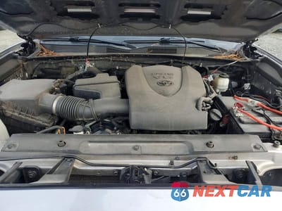 Zdjęcie 11 z 12 samochodu: 2019 TOYOTA TACOMA TRD SPORT VIN:5TFCZ5AN2KX210409 - miniatura