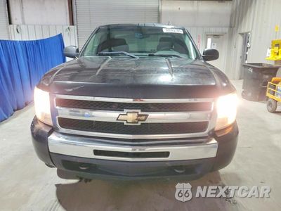 Piąte zdjęcie samochodu w środku: 2011 CHEVROLET SILVERADO K1500 LS VIN:1GCRKREA6BZ364798 - miniatura