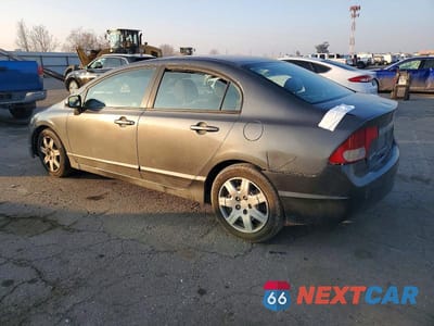 Drugie zdjęcie samochodu z przodu: 2011 HONDA CIVIC LX VIN:19XFA1F55BE031593 - miniatura