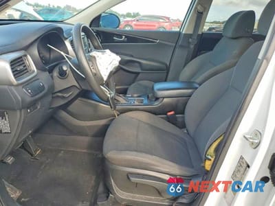 Zdjęcie 7 z 13 samochodu: 2017 KIA SORENTO LX VIN:5XYPG4A36HG235745 - miniatura