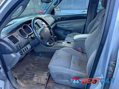 Piąte zdjęcie samochodu w środku: 2006 TOYOTA TACOMA DOUBLE CAB LONG BED VIN:5TEMU52N46Z303495 - miniatura