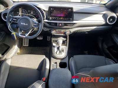 Zdjęcie 8 z 11 samochodu: 2022 KIA FORTE GT-LINE VIN:3KPF54AD7NE471209 - miniatura