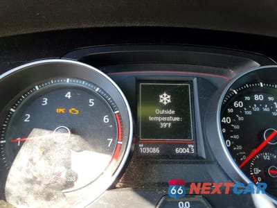 Zdjęcie 9 z 12 samochodu: 2017 VOLKSWAGEN GTI S/SE VIN:3VW447AU9HM064754 - miniatura