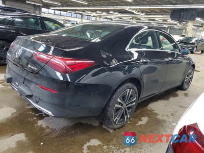 Trzecie zdjęcie samochodu z tyłu: 2025 MERCEDES-BENZ CLA 250 4MATIC VIN:W1K5J4HB2SN531647 - miniatura