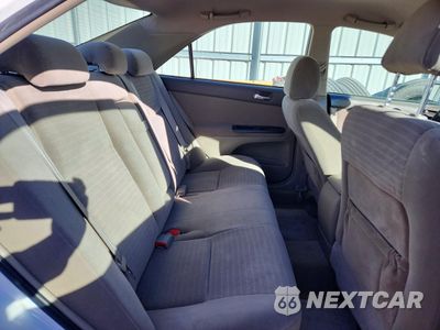Zdjęcie 10 z 12 samochodu: 2005 TOYOTA CAMRY LE VIN:4T1BE32K75U030800 - miniatura
