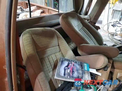 Zdjęcie 10 z 11 samochodu: 1991 FORD F-250 VIN:1FTHX25M9MKB19486 - miniatura