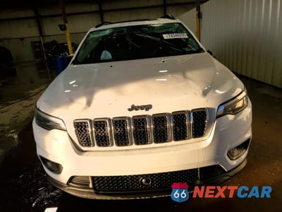 Piąte zdjęcie samochodu w środku: 2022 JEEP CHEROKEE LATITUDE LUX VIN:1C4PJMMX8ND553411 - miniatura