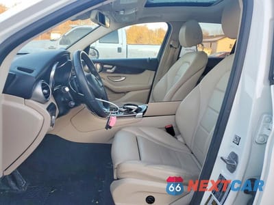 Zdjęcie 7 z 13 samochodu: 2018 MERCEDES-BENZ GLC 300 4MATIC VIN:WDC0G4KB7JV100726 - miniatura