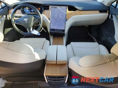Zdjęcie 8 z 12 samochodu: 2018 TESLA MODEL S VIN:5YJSA1E27JF296885 - miniatura