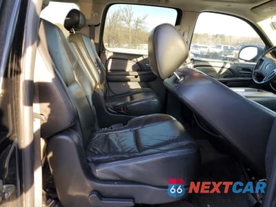 Zdjęcie 11 z 12 samochodu: 2009 GMC YUKON XL DENALI VIN:1GKFK06269R233164 - miniatura