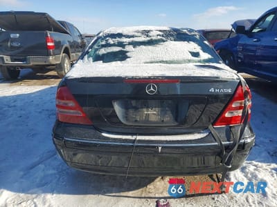 Zdjęcie 6 z 11 samochodu: 2004 MERCEDES-BENZ C 240 4MATIC VIN:WDBRF81J04F511463 - miniatura