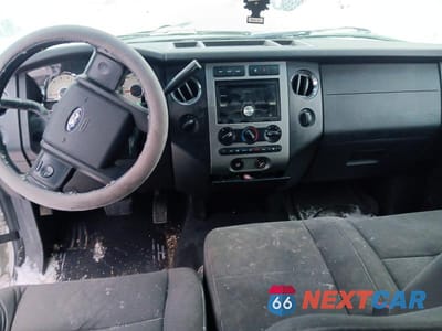 Zdjęcie 8 z 12 samochodu: 2008 FORD EXPEDITION XLT VIN:1FMFU16538LA16786 - miniatura