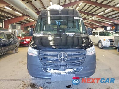 Piąte zdjęcie samochodu w środku: 2025 MERCEDES-BENZ SPRINTER 2500 VIN:W1Z4KFHY4SP804411 - miniatura