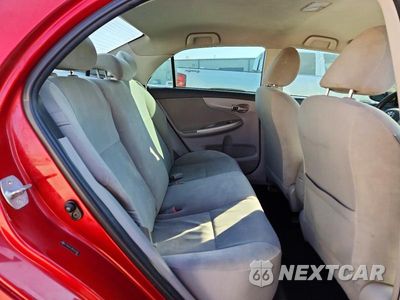 Zdjęcie 10 z 11 samochodu: 2011 TOYOTA COROLLA BASE VIN:2T1BU4EE9BC603997 - miniatura