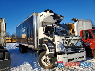 Czwarte zdjęcie samochodu z boku: 2023 ISUZU FTR VIN:54DK6S1F4PSA51570 - miniatura