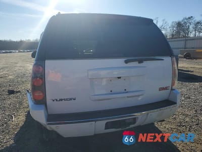 Zdjęcie 6 z 15 samochodu: 2014 GMC YUKON DENALI VIN:1GKS2EEF9ER206129 - miniatura
