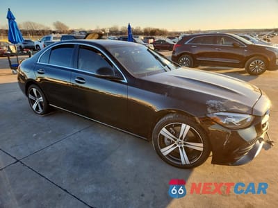 Czwarte zdjęcie samochodu z boku: 2024 MERCEDES-BENZ C 300 VIN:W1KAF4GB9RR214887 - miniatura