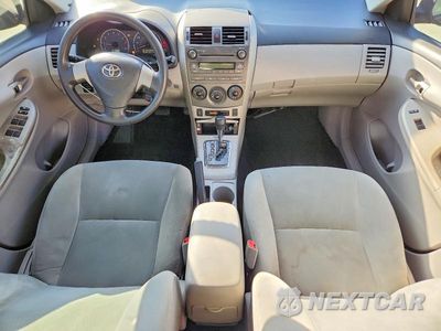Zdjęcie 8 z 11 samochodu: 2011 TOYOTA COROLLA BASE VIN:2T1BU4EE9BC603997 - miniatura