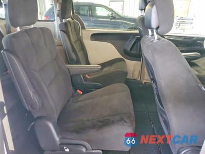 Zdjęcie 11 z 13 samochodu: 2016 DODGE GRAND CARAVAN SE VIN:2C4RDGBG0GR349478 - miniatura