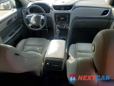 Zdjęcie 8 z 15 samochodu: 2017 CHEVROLET TRAVERSE PREMIER VIN:1GNKVJKD1HJ287815 - miniatura