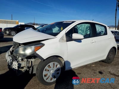 2017 TOYOTA YARIS L VNKKTUD31HA082524 - główne zdjęcie licytacji z USA - miniatura