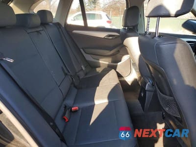 Zdjęcie 10 z 12 samochodu: 2015 BMW X1 XDRIVE28I VIN:WBAVL1C59FVY34397 - miniatura