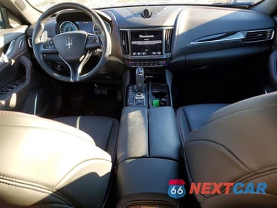 Zdjęcie 8 z 12 samochodu: 2023 MASERATI LEVANTE MODENA VIN:ZN661YUM3PX437252 - miniatura