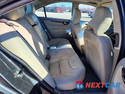 Zdjęcie 10 z 13 samochodu: 2002 VOLVO S60 2.4T VIN:YV1RS58D722178835 - miniatura