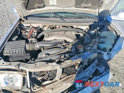 Zdjęcie 11 z 11 samochodu: 2003 CHEVROLET TRACKER LT VIN:2CNBJ634836900241 - miniatura