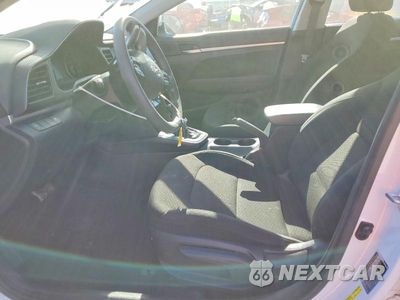 Zdjęcie 7 z 12 samochodu: 2019 HYUNDAI ELANTRA SE VIN:5NPD74LFXKH486567 - miniatura