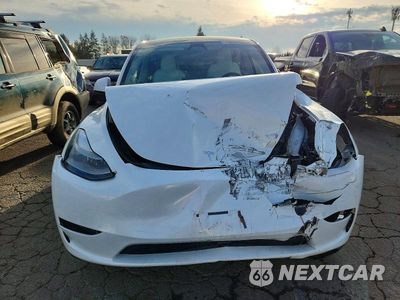 Piąte zdjęcie samochodu w środku: 2023 TESLA MODEL Y VIN:7SAYGDEE5PF854863 - miniatura