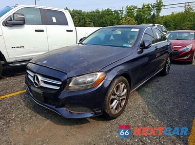 Drugie zdjęcie samochodu z przodu: 2017 MERCEDES-BENZ C 300 4MATIC VIN:55SWF4KBXHU216920 - miniatura