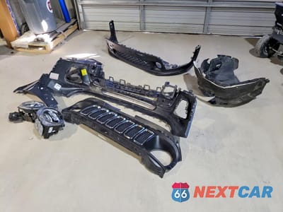 Zdjęcie 13 z 14 samochodu: 2021 JEEP RENEGADE LATITUDE VIN:ZACNJDB1XMPM08924 - miniatura