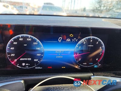 Zdjęcie 9 z 12 samochodu: 2024 MERCEDES-BENZ GLB AMG 35 4MATIC VIN:W1N4M5BB8RW346981 - miniatura