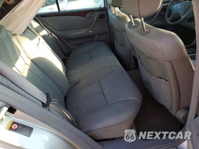 Zdjęcie 10 z 11 samochodu: 2002 MERCEDES-BENZ E 320 VIN:WDBJF65J52B421869 - miniatura