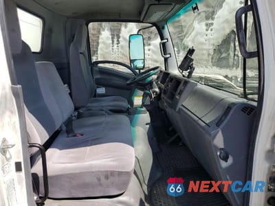 Zdjęcie 10 z 13 samochodu: 2017 ISUZU NRR - BOX TRUCK VIN:JALE5W163H7301117 - miniatura