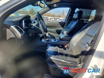 Zdjęcie 7 z 12 samochodu: 2016 JEEP GRAND CHEROKEE OVERLAND VIN:1C4RJFCG8GC423370 - miniatura