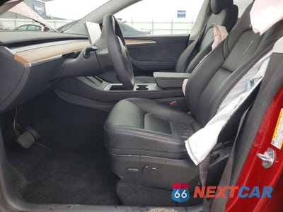 Zdjęcie 7 z 12 samochodu: 2024 TESLA MODEL Y VIN:7SAYGDEE6RA222325 - miniatura