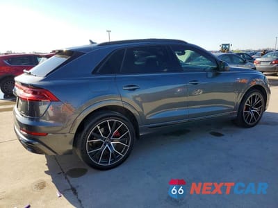 Trzecie zdjęcie samochodu z tyłu: 2020 AUDI Q8 PRESTIGE S-LINE VIN:WA1FVAF12LD010053 - miniatura