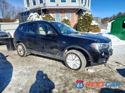Czwarte zdjęcie samochodu z boku: 2017 BMW X3 XDRIVE28I VIN:5UXWX9C30H0T17917 - miniatura