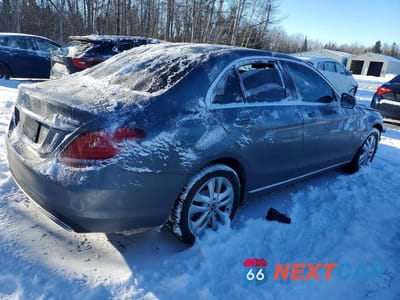 Trzecie zdjęcie samochodu z tyłu: 2019 MERCEDES-BENZ C 300 4MATIC VIN:55SWF8EB1KU320139 - miniatura